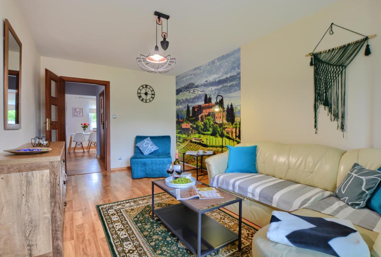 Apartamenty Bieszczadzki Aniol Ustrzyki Dolne Luaran gambar
