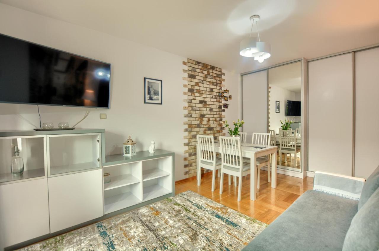 Apartamenty Bieszczadzki Aniol Ustrzyki Dolne Luaran gambar